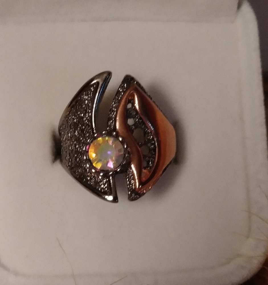 SZ 6 unisex Rainbow gem ring